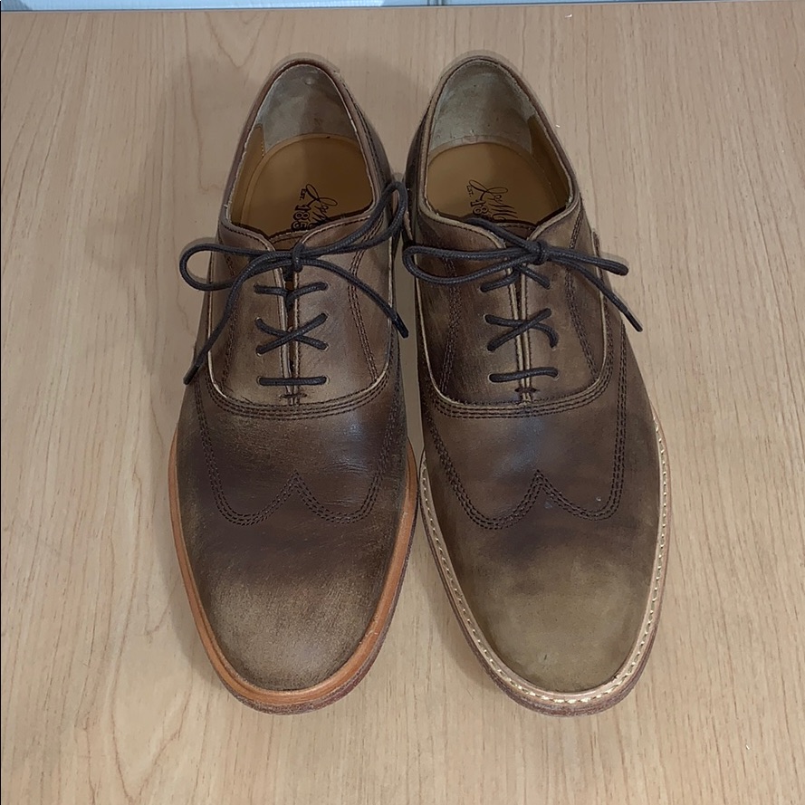 Johnston And Murphy 1850 Distress Shoe